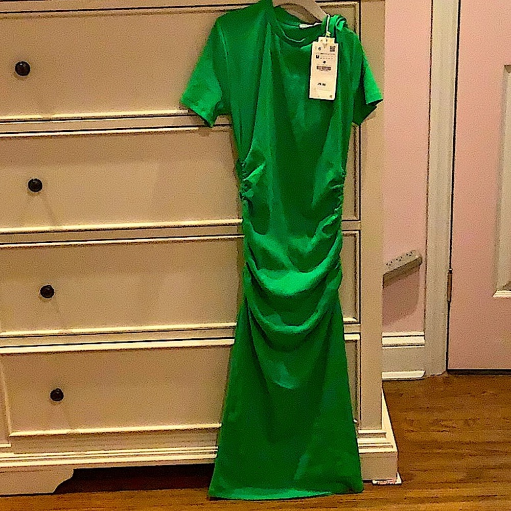 Sexy green Scrunch dress